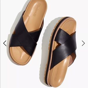 Madewell Dayna Lugsole Slide Sandal in Black Leather